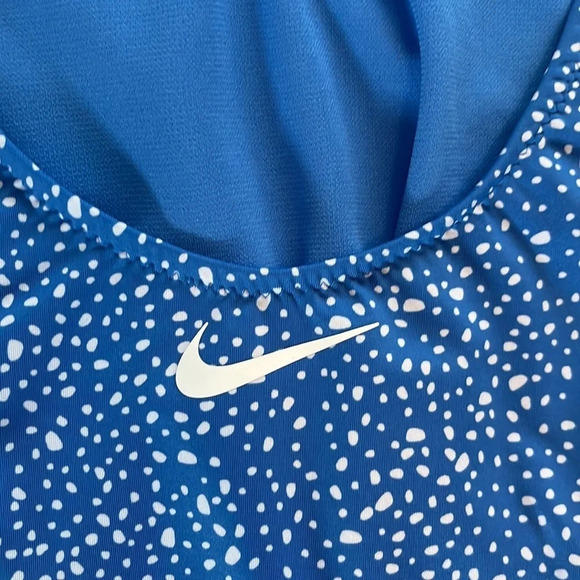 Nike Women's Water Dots Keyhole Back One Piece Swimsuit Pacific Blue Size Small - Picture 11 of 14